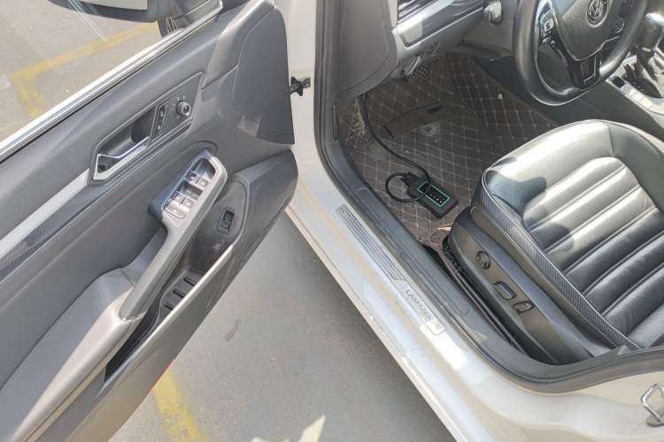 Used Volkswagen Lamando 2019 280TSI DSG Luxury Edition China V Standard Driver Seat