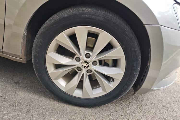 Used Skoda Superb 2018 TSI330 DSG Comfort Edition China V Standard
