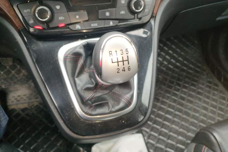 Used Haval H6 2014 Sport Version 1.5T Manual Two-Wheel Drive Elite Edition