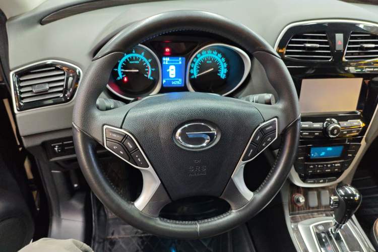 Used GAC Trumpchi GS5 Super 2016 2.0L Automatic Two-Wheel Drive Anniversary Edition
