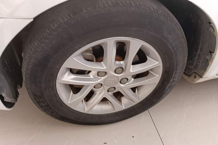 Used Geely Auto Emgrand 2016 Sedan 1.5L CVT Luxury Model