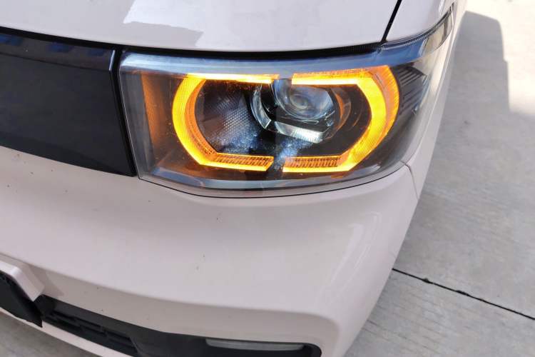 Used Wuling Hongguang MINIEV 2021 Macaron Fashion Edition Lithium-Ion Battery