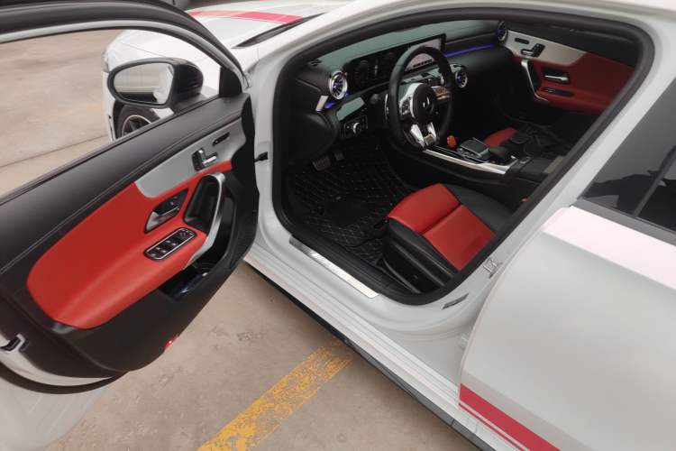 Used Mercedes-Benz A AMG 2022 AMG A 35 4MATIC
