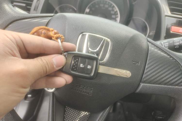 Used Honda Fit 2016 1.5L LXS CVT Comfort Sunroof Version Vehicle Key