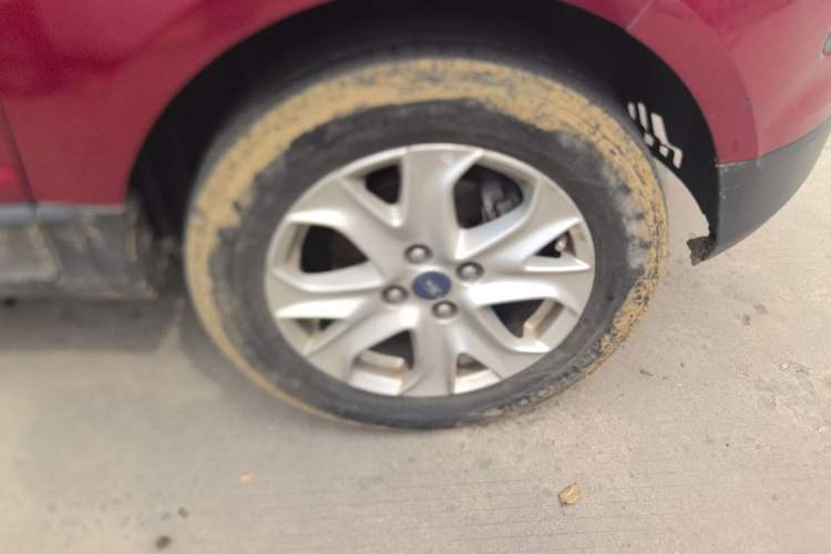 Used Ford EcoSport 2013 1.5L Automatic Fashion Model