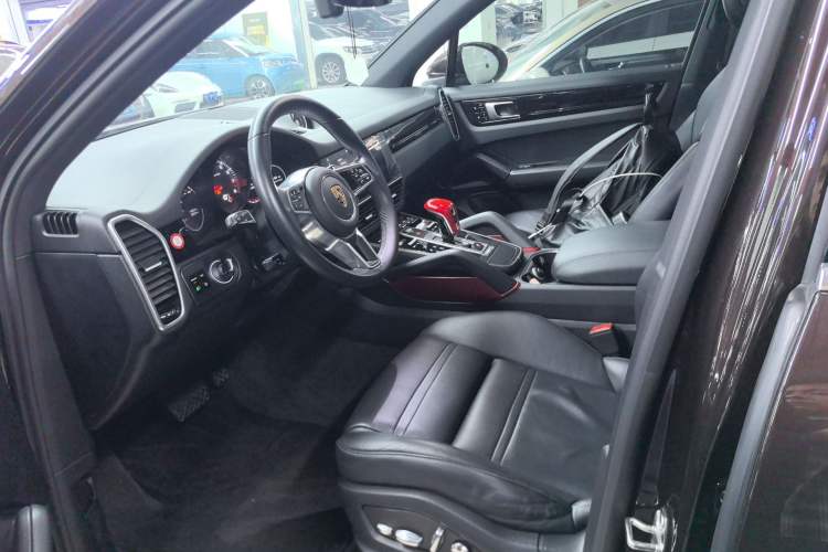 Used Porsche Cayenne 2018 Cayenne 3.0T Left Front Seat