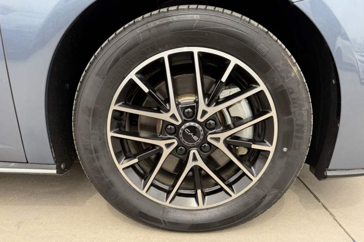 Used BYD Seal 2024 HONOR Edition DM-i 1.5L 121km Elite Model
