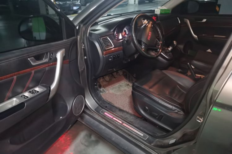 Used Haval H6 2014 Sport Version 1.5T Manual Two-Wheel Drive Elite Edition
