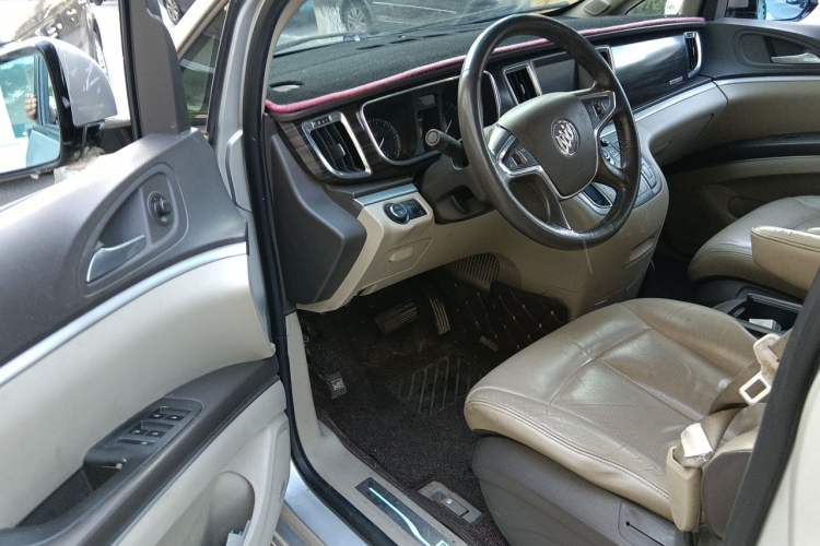 Used Buick GL8 2011 3.0L XT Luxury Business Flagship Edition
