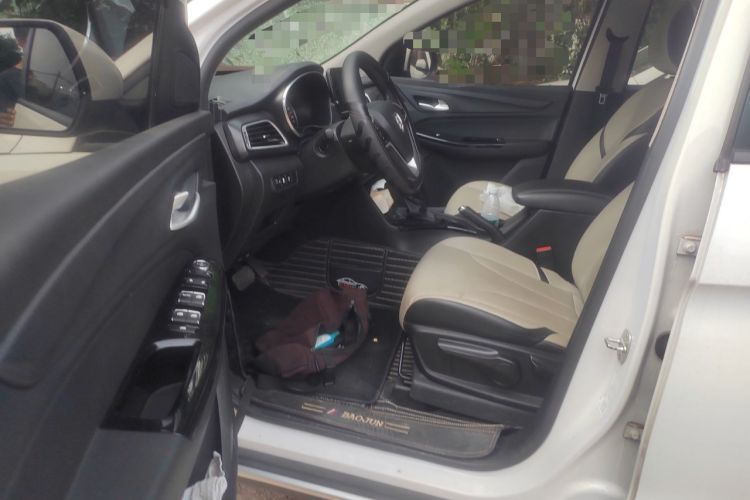 Used Baojun 730 2021 1.5T CVT Fashion Version 7 Seats