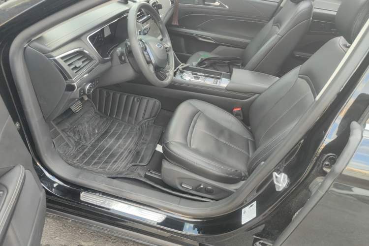 Used Ford Taurus 2018 EcoBoost 245 Fashion Edition China VI Standard
