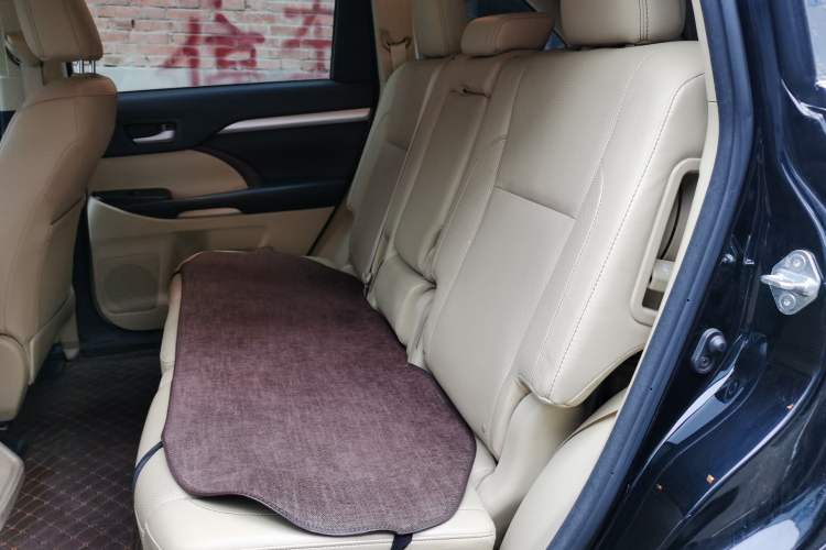 Used Toyota Highlander 2017 2.0T Four-Wheel Drive Luxury Navigation Version 7 Seats