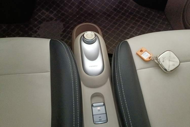 Used Wuling Hongguang MINIEV 2025 Four-Door Version Premium Edition
