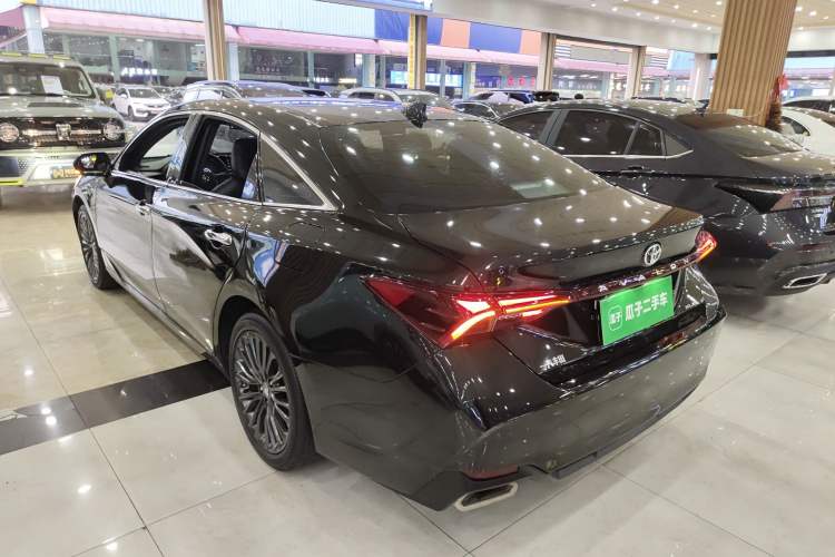 Used Toyota Avalon 2019 2.0L XLE Premium Edition China VI
