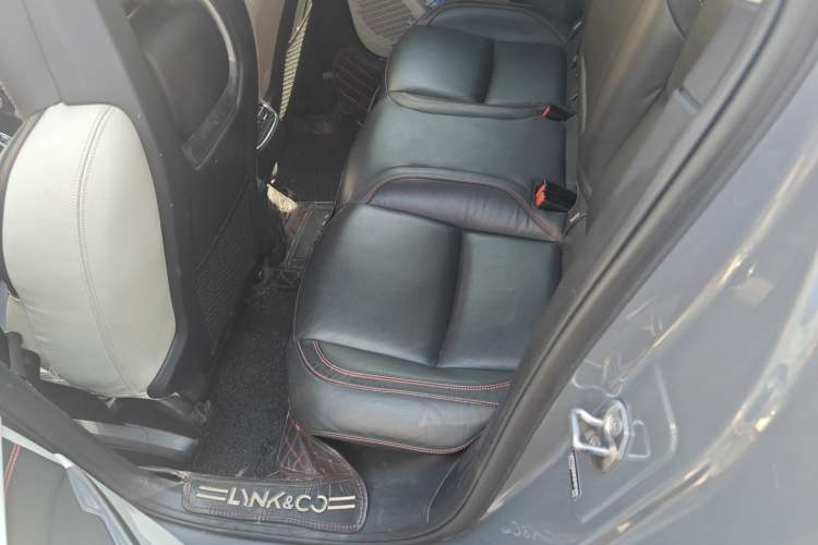 Used Lynk & Co 02 2019 High-Energy Edition 2.0T Automatic Two-Wheel Drive Shine Pro Edition China VI Standard