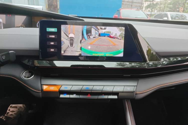 Used CHANGAN UNI-V 2022 1.5T Prestige Version Audio And AC Panel