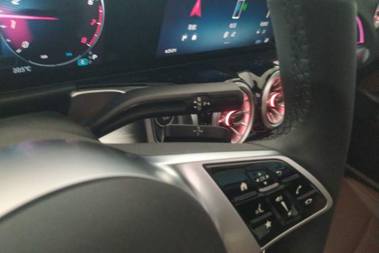 Used Mercedes-Benz GLB 2024 Refresh GLB 220 Dynamic Edition