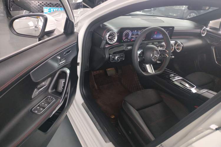 Used Mercedes-Benz A-Class 2024 Updated A 200 L Fashion Version Driver Seat