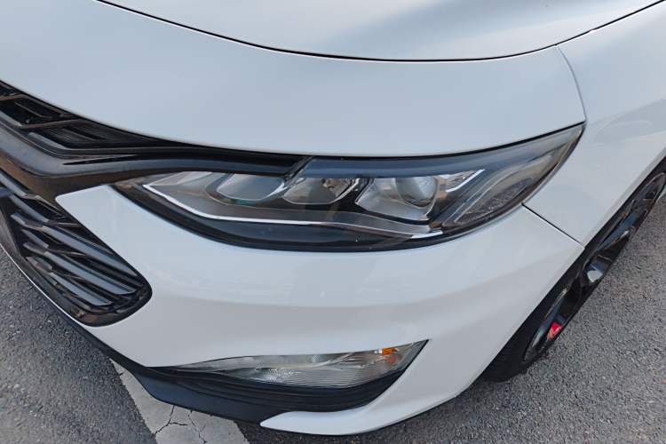Used Chevrolet Malibu XL 2019 Redline 550T Automatic RuiLian Edition Left Front Headlight