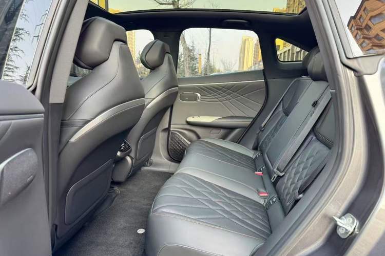 Used Deepal S07 2023 S7i 200Max Extended-Range Model
