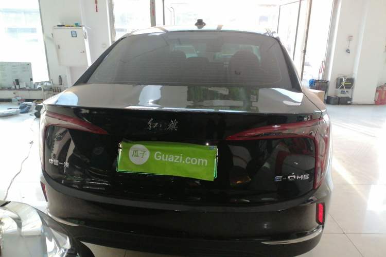 Used Hongqi E-QM5 2022 431 km Charge & Enjoy Edition