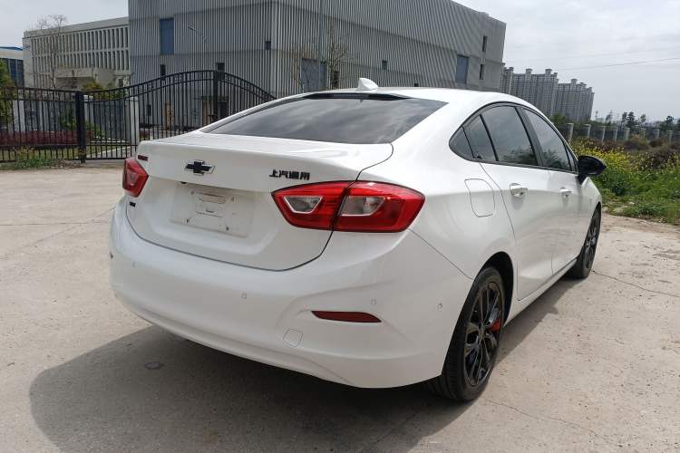 Used Chevrolet Cruze 2018 Redline 330T Dual-Clutch Flagship Edition Rear Right 45 Deg