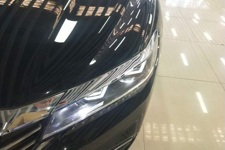 Used Volkswagen Passat 2019 330TSI Prestige Edition China V Standard Left Front Headlight