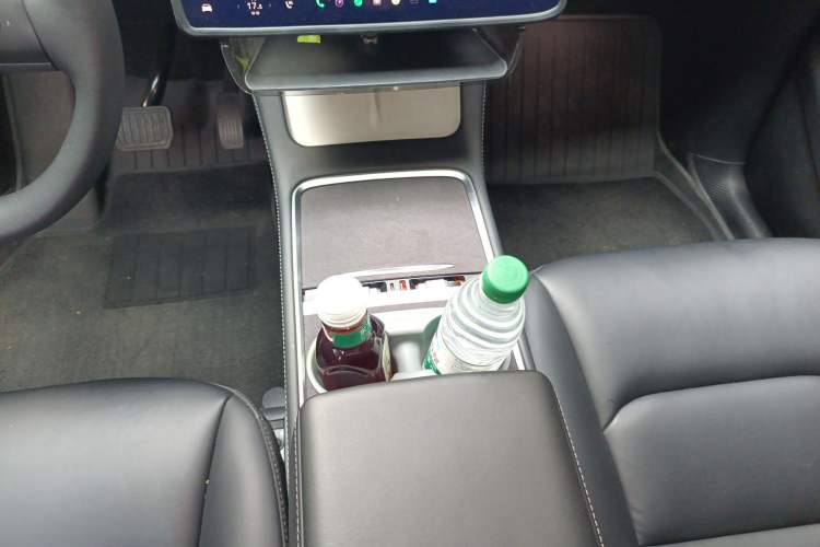 Used Tesla Model Y 2022 Rear-Wheel-Drive Version