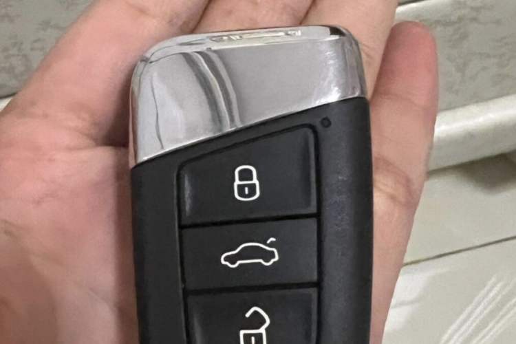 Used Volkswagen Tharu 2022 280TSI Two-Wheel-Drive Luxury Edition