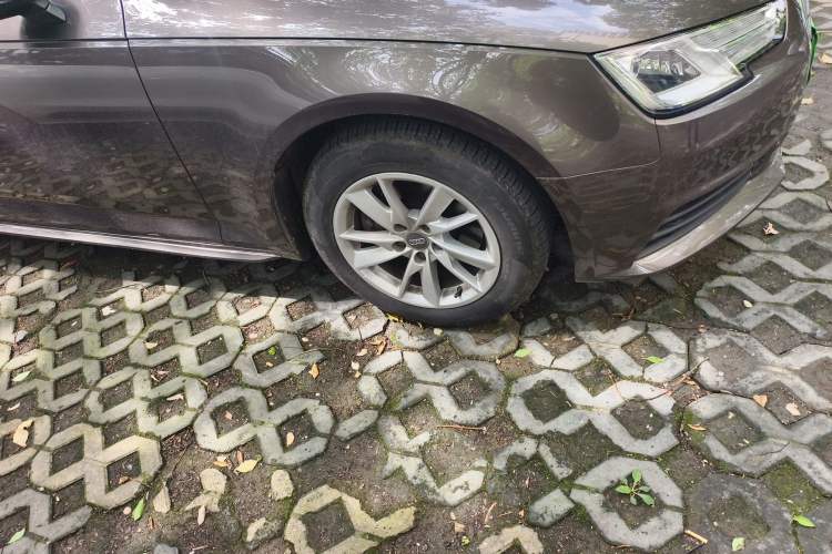 Used Audi A4L 2017 40 TFSI Ambition Edition