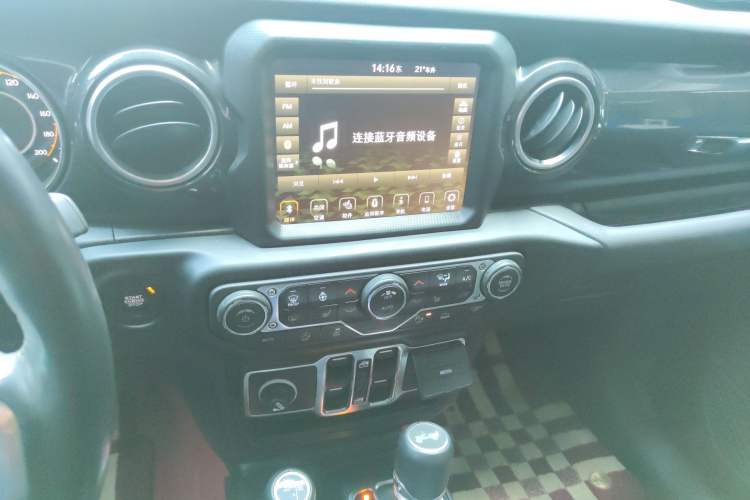 Used Jeep Wrangler 2021 2.0T Sahara Four-Door Edition