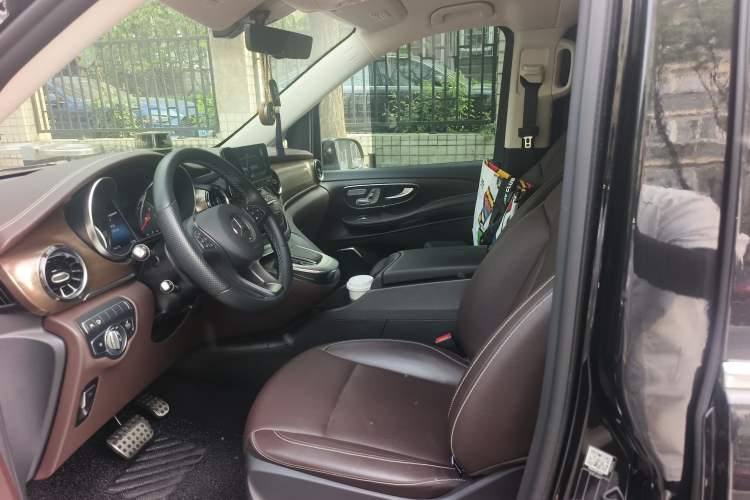 Used Mercedes-Benz V-Class 2022 V 260 L Long-wheelbase Luxury Edition
