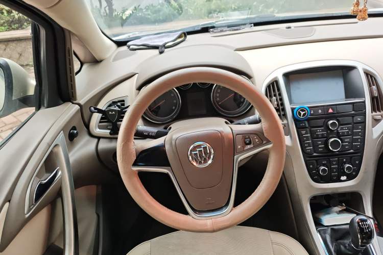 Used Buick GT 2012 GT 1.6L Manual Entry-Level Model
