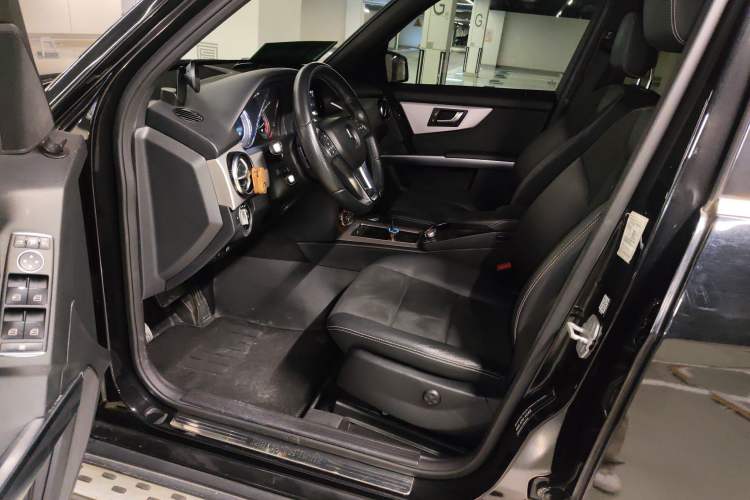 Used Mercedes-Benz GLK-Class 2015 GLK 260 4MATIC Fashion Edition Ultimate Version