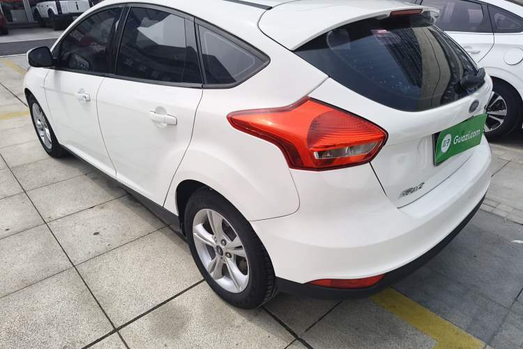 Used Ford Focus 2017 Hatchback 1.6L Automatic Comfort Plus SmartDrive Edition
