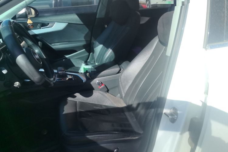 Used Audi A4L 2018 30th Anniversary Edition 40 TFSI Fashion Model