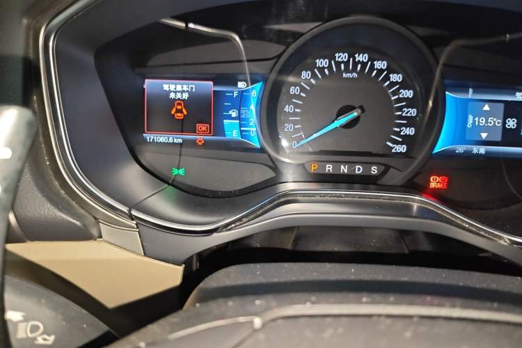 Used Ford Mondeo 2013 2.0L GTDi 200 Luxury Model