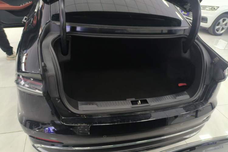 Used Lincoln Z 2024 2.0T Luxury Edition