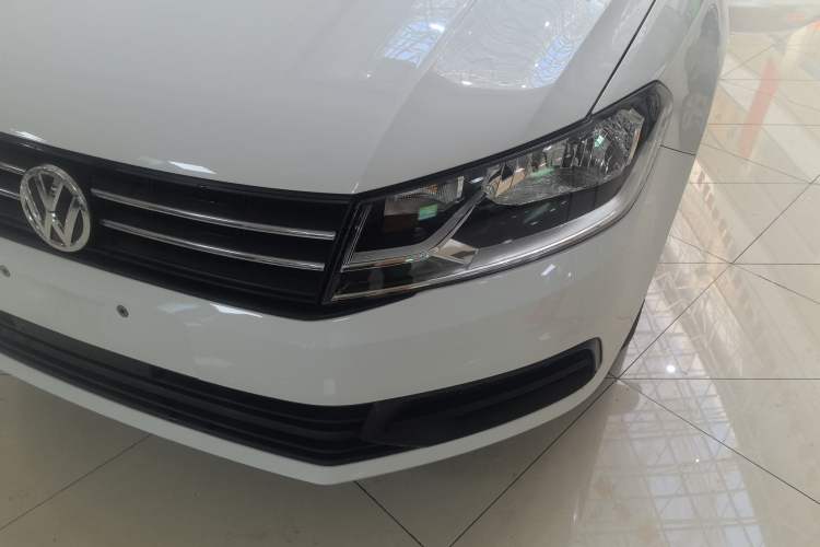 Used Volkswagen Santana 2019 1.5L Automatic Fashion Edition China VI Left Front Headlight