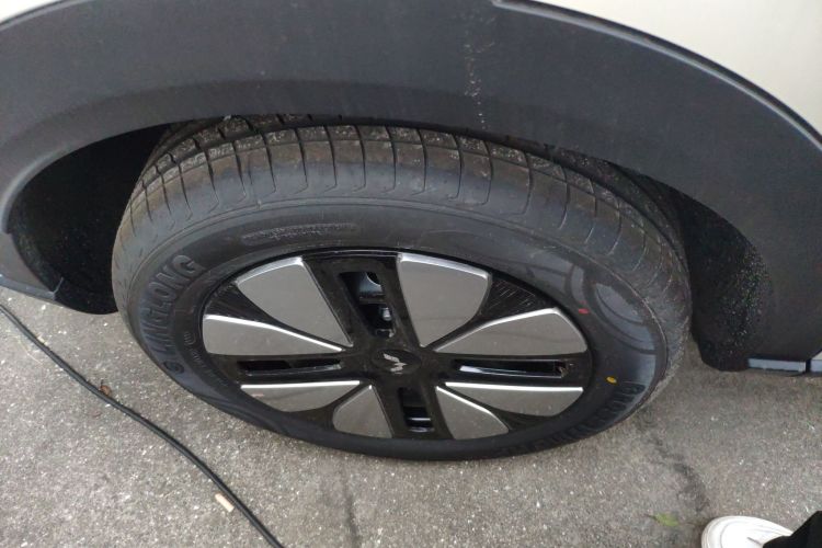Used Wuling Bingo S 2025 Model 430km Deluxe Edition