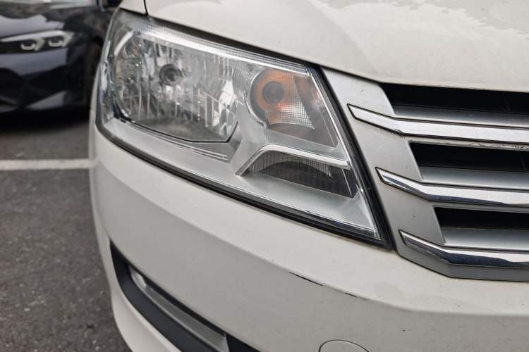 Used Volkswagen Santana 2015 1.6L Automatic Comfort Edition