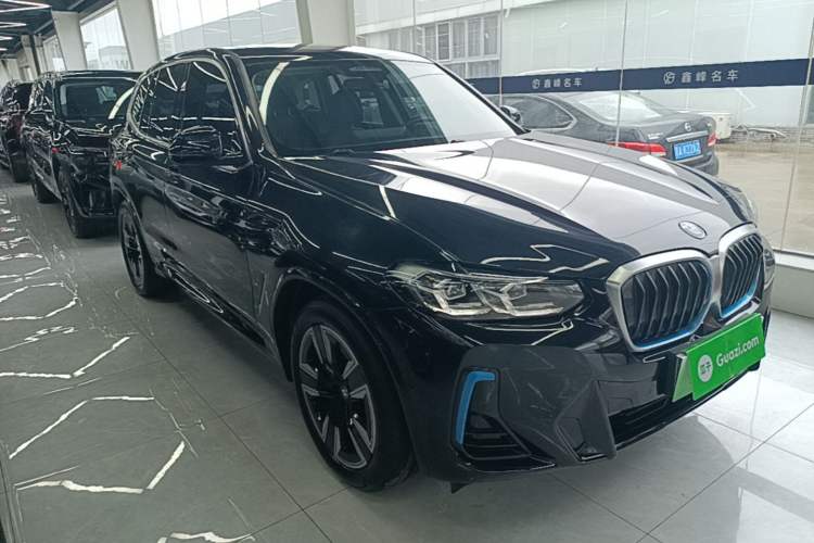 Used BMW iX3 2022 Leading Model
