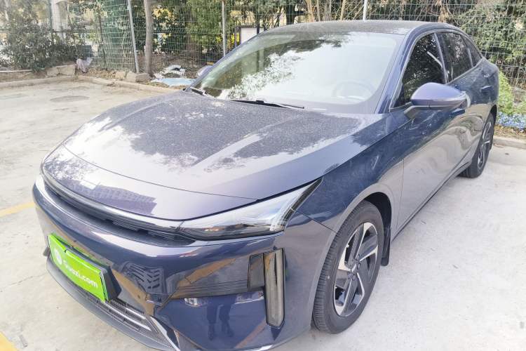 Used Geely Galaxy L6 2023 125km MAX