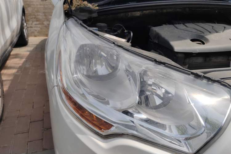 Used Citroen C4L 2014 1.8L Intelligent Drive Automatic Dynamic Model Right Front Headlight