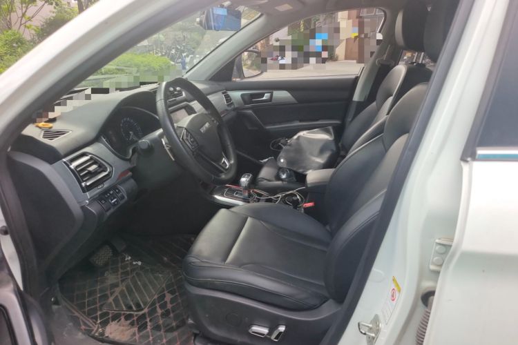 Used Haval H2 2018 Chuanxiang Edition Blue Badge 1.5T Dual-Clutch Two-Wheel Drive ZhiShang Model