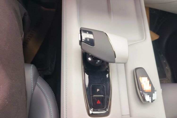 Used Changan UNI-Z New Energy 2024 Blue Whale Smart Electric iDD 125km Excellence Model