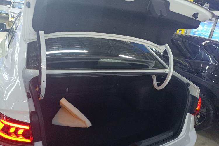 Used Volkswagen Bora 2023 200TSI DSG Enjoyment Edition
