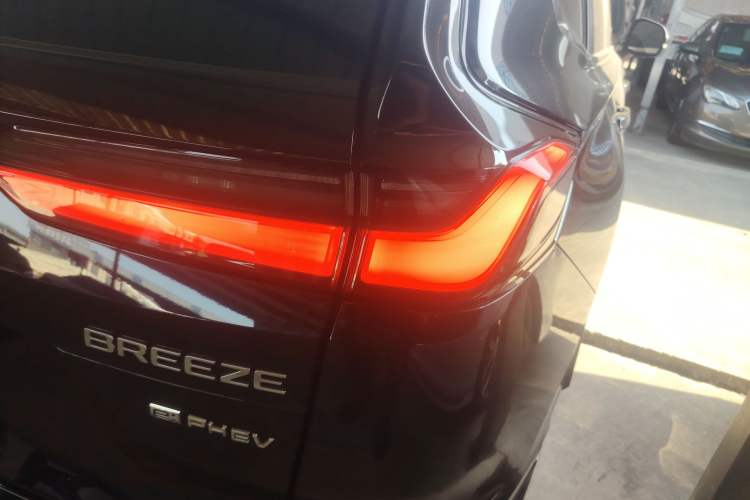 Used Honda Breeze New Energy 2024 ePHEV Premium Edition