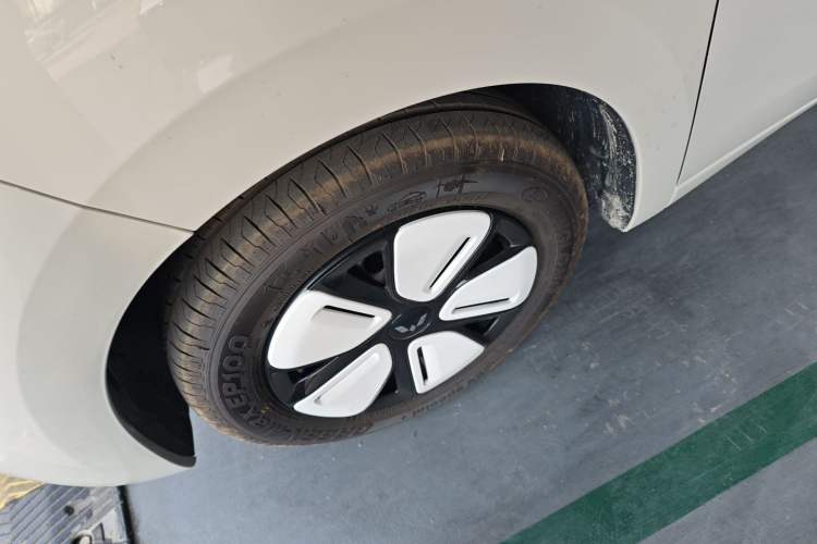 Used Wuling Hongguang MINIEV 2025 Four-Door Version Advanced Edition
