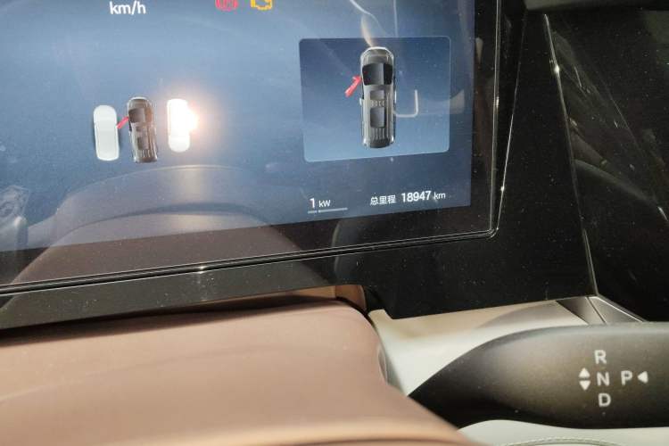 Used BYD Xia 2025 DM-i 1.5T 180km Excellence Model
